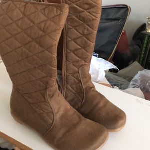 BAMBOO BOOT USE SIZE 5.&5.5 no size tag